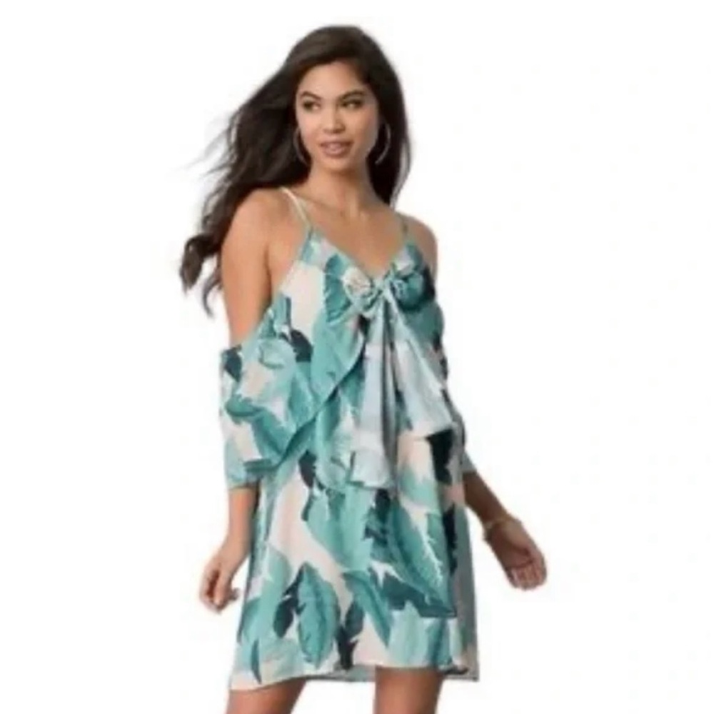 L'ATISTE Green and White Leaf Dress
